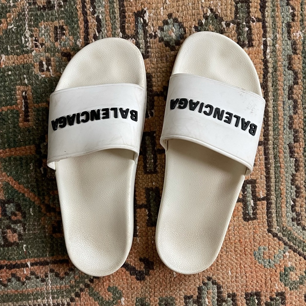 balenciaga slides